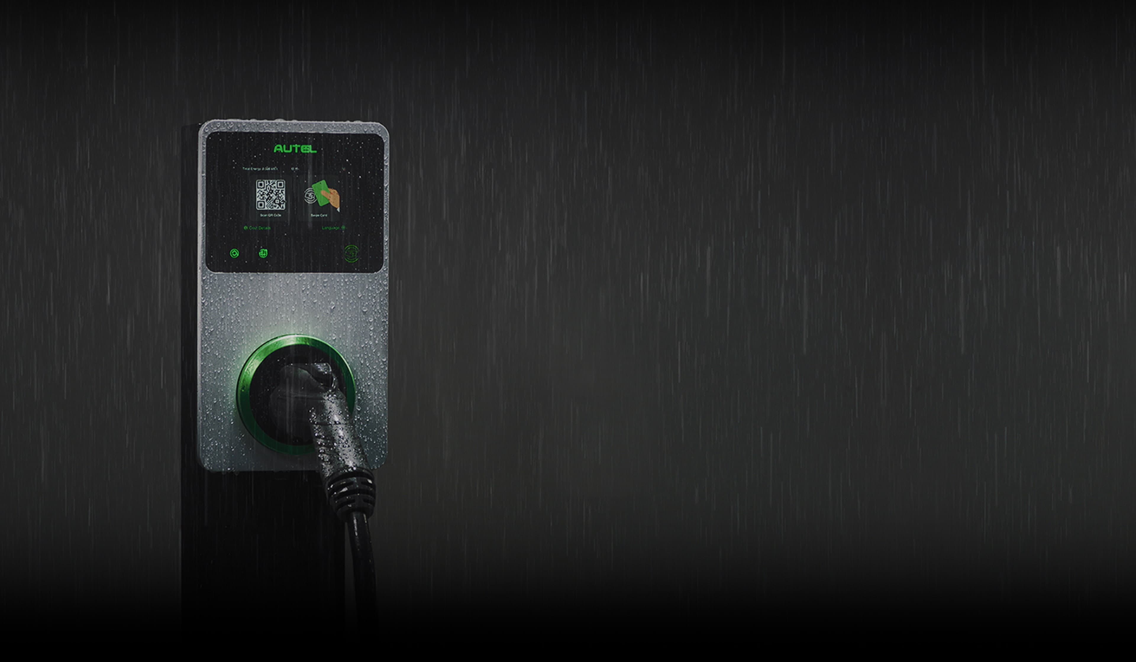 ตู้ชาร์จรถยนต์ไฟฟ้า Autel MaxiCharger AC Elite มีคุณสมบัติความทนทานทุกสภาวะ มีระดับการป้องกันสูงถึง IP65 สามารถติดตั้งได้ทั้งภายนอกและภายใน