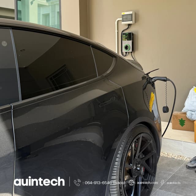 ผลงานติดตั้ง Autel MaxiCharger AC Wallbox 7.4kW สีเทาเข้ม สำหรับรถยนต์ Tesla ติดตั้งจากวงจรที่ 2 ติดตั้งโดย Auintech